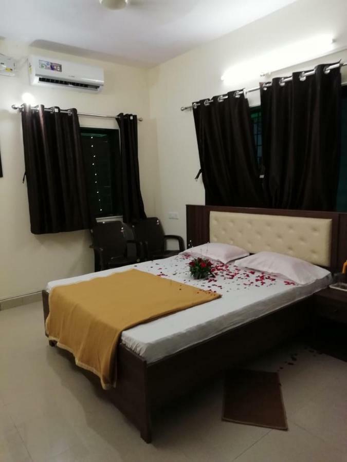 Maharaja Family Guest House Lonavla Zewnętrze zdjęcie